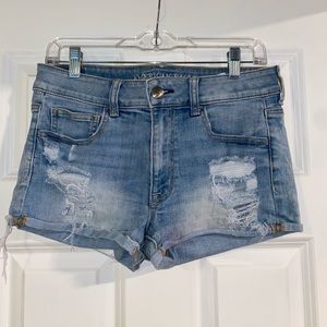 American Eagle Medium Wash High Rise Cheeky Shortie
